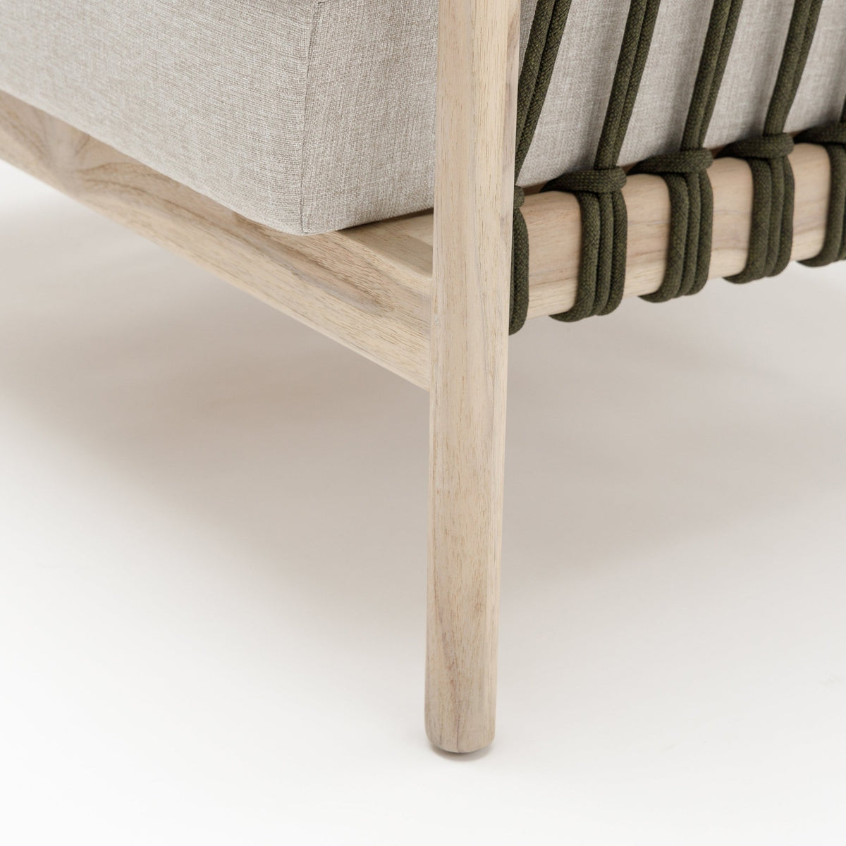 Capri Lounge Chair