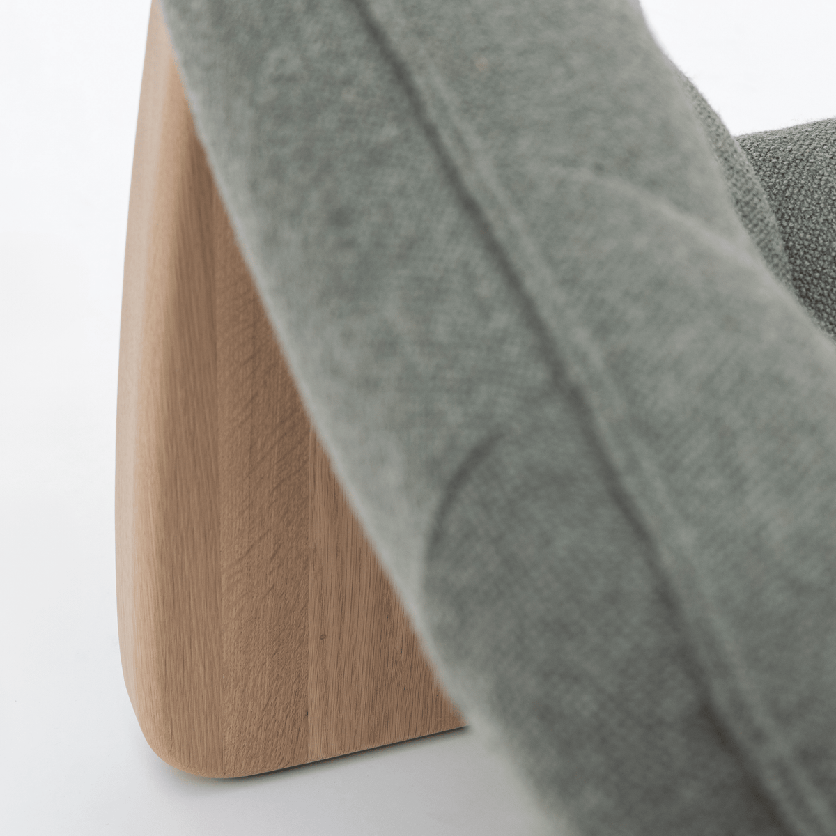 CIV Chair - Blonde Oak & Ami Parsley - Accent Chairs Tolv Loom Collection Dubai