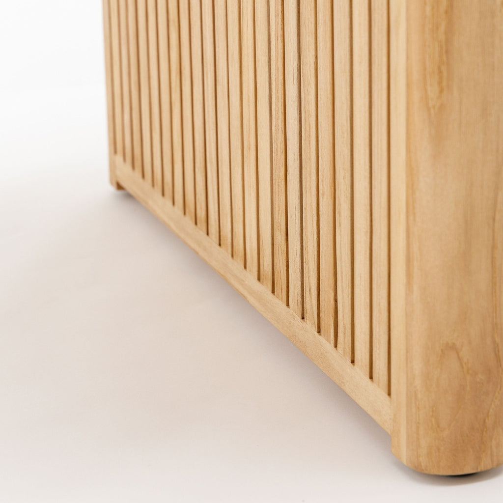 Corso Dining Table - Rectangular Dining Tables Loom Collection Loom Collection Dubai