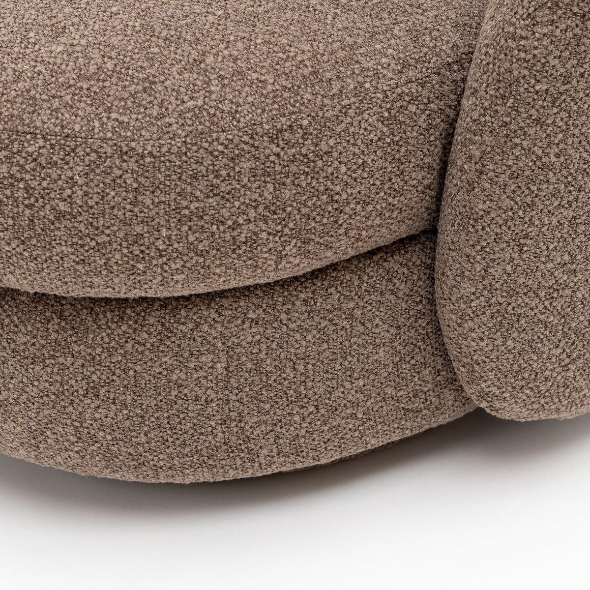 Cruze Swivel Chair - Pecan