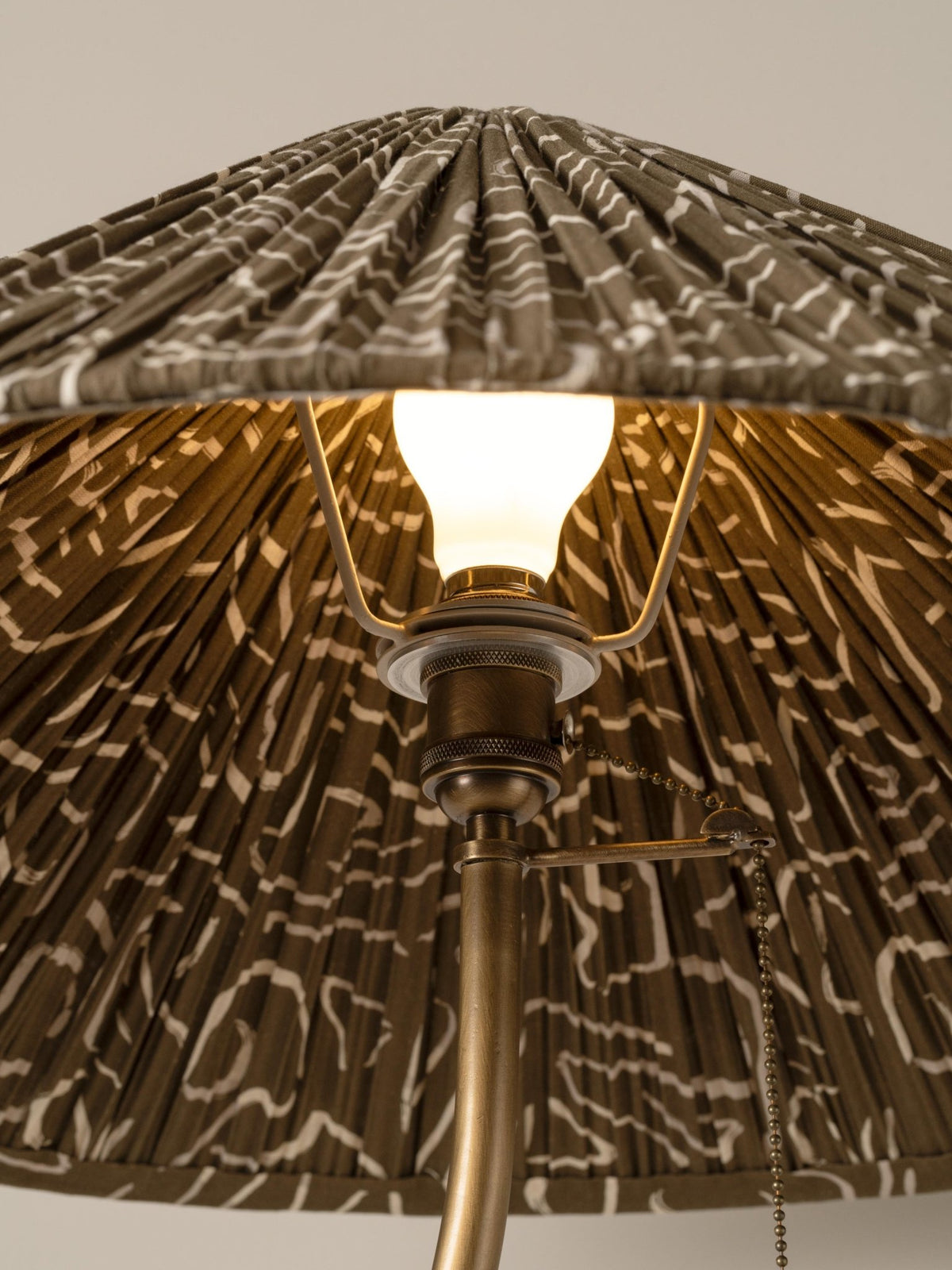 Dursley Floor Lamp - Lights&Lamps Loom Collection Dubai