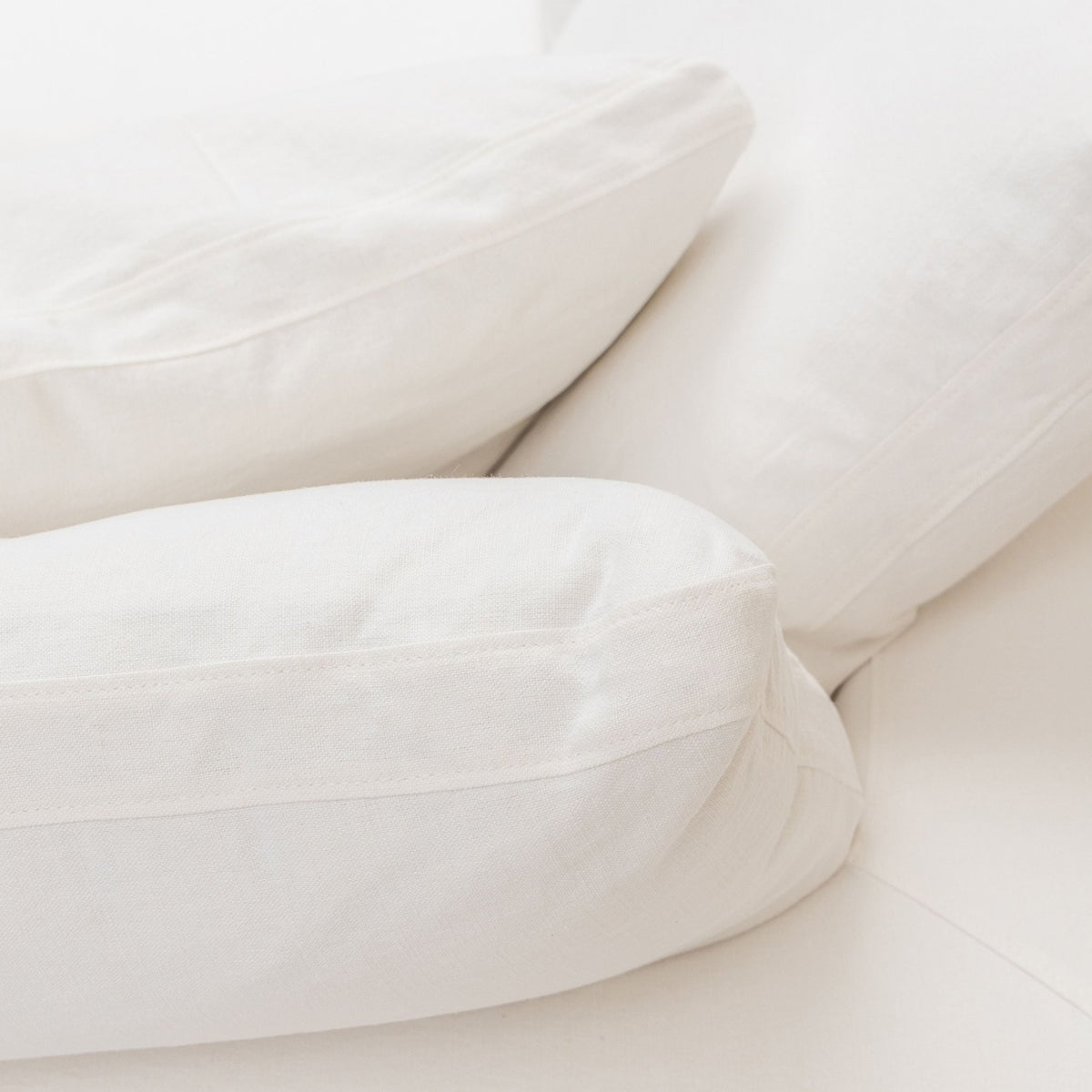 Feather Cloud Daybed Sofa - Off White - Modular Sofas Loom Collection Loom Collection Dubai