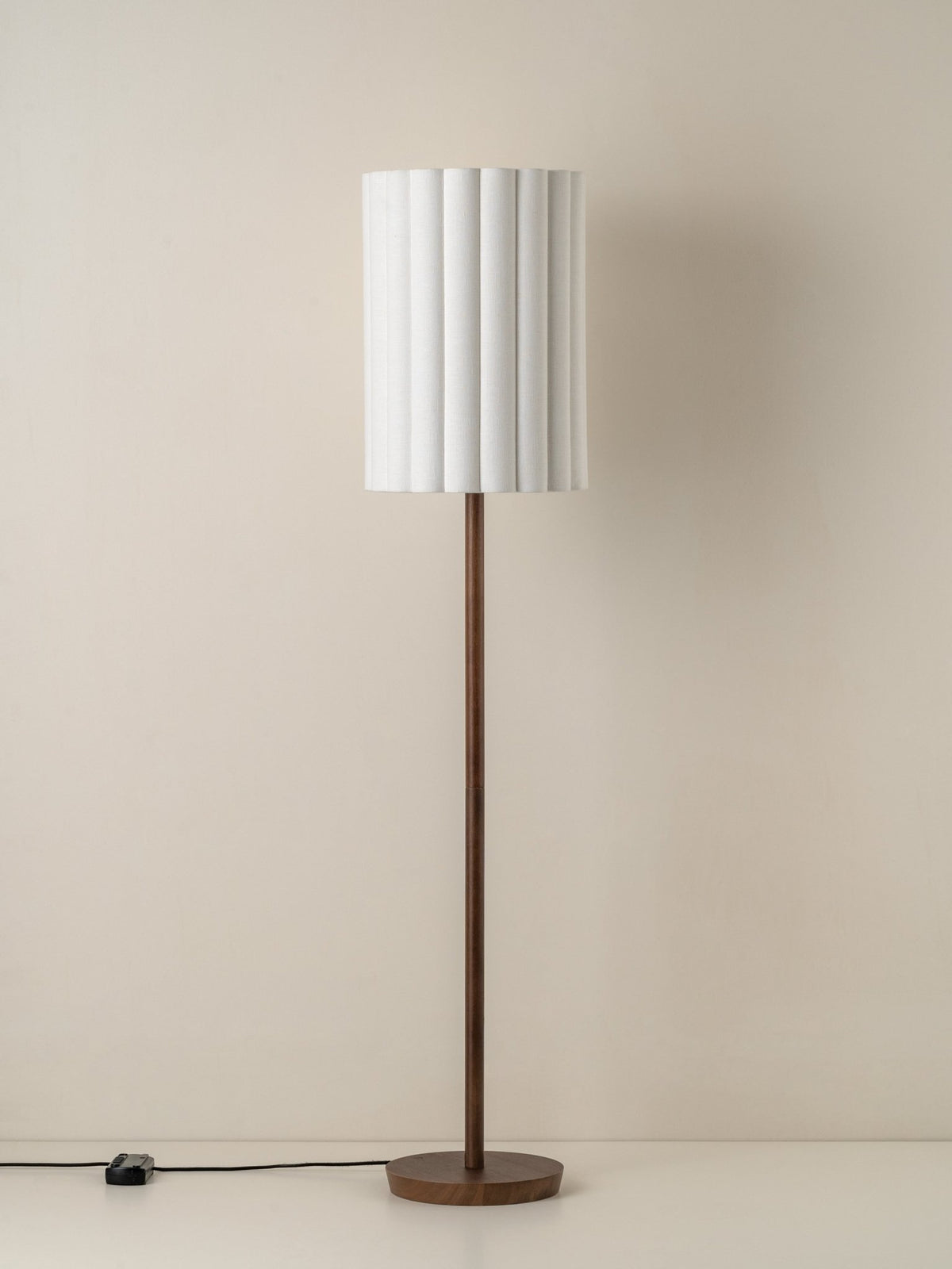 Folia - Walnut Wood And Scalloped Natural Linen Floor Lamp