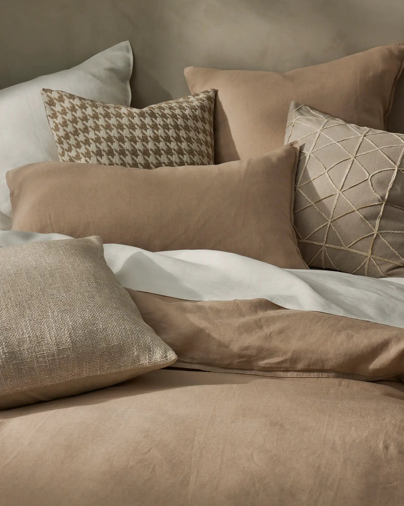 Giovanni 50Cm Cushion - Oatmeal - Loom Collection