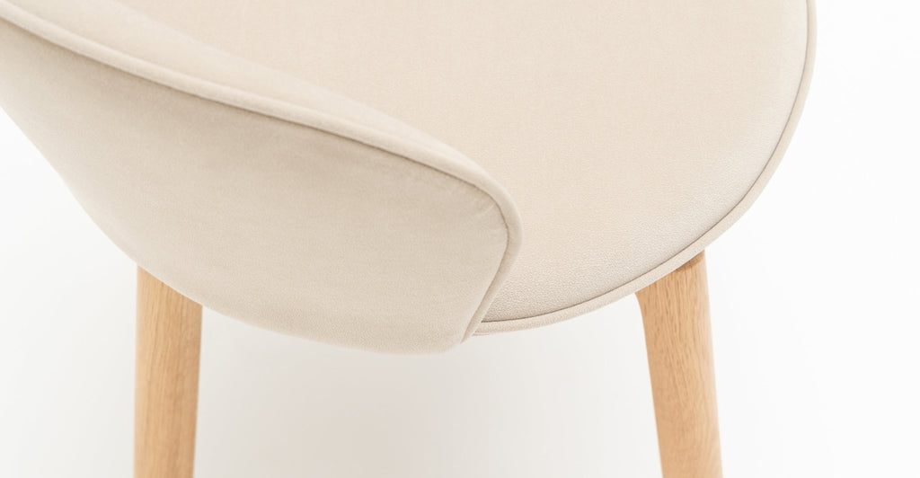 Glide Chair - Light Oak & Ecru.