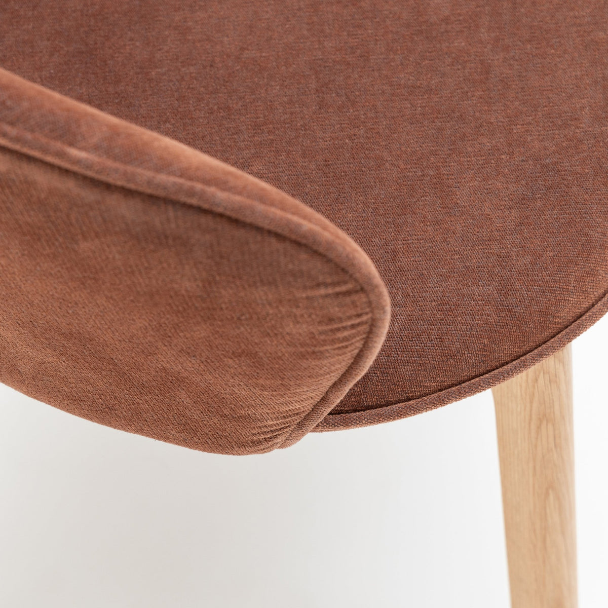 Glide Chair - Light Oak & Russet