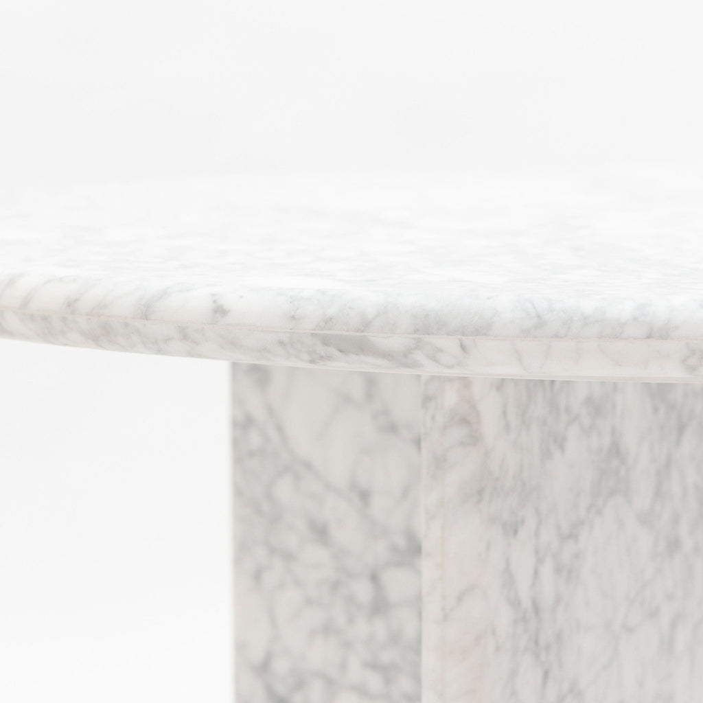 Haven Dining Table - Oval Dining Tables Loom Collection Loom Collection Dubai