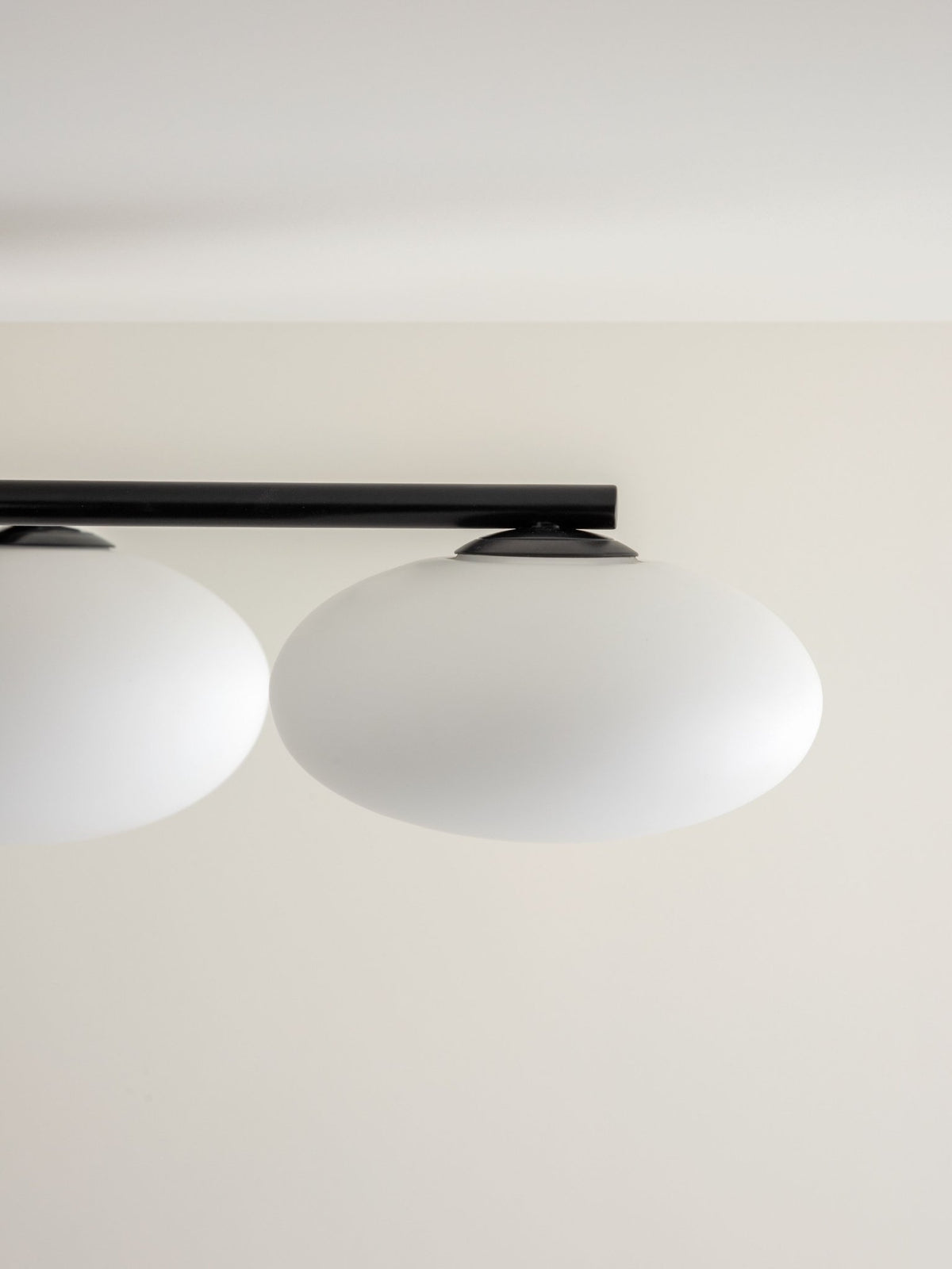 Imperial - 5 Light Black And Opal Flush