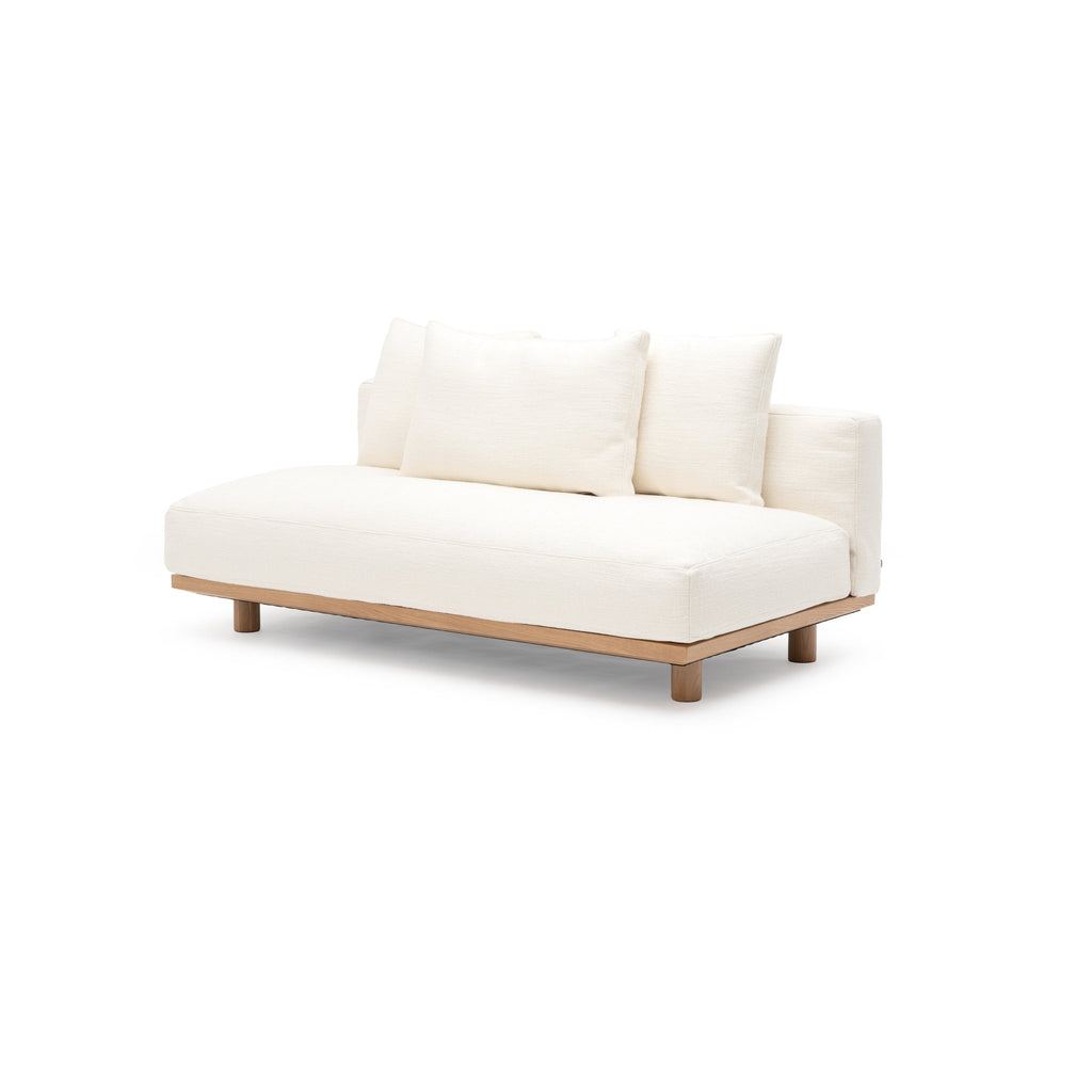 Islet Armless - Light Oak & Cobbler Panna Cotta