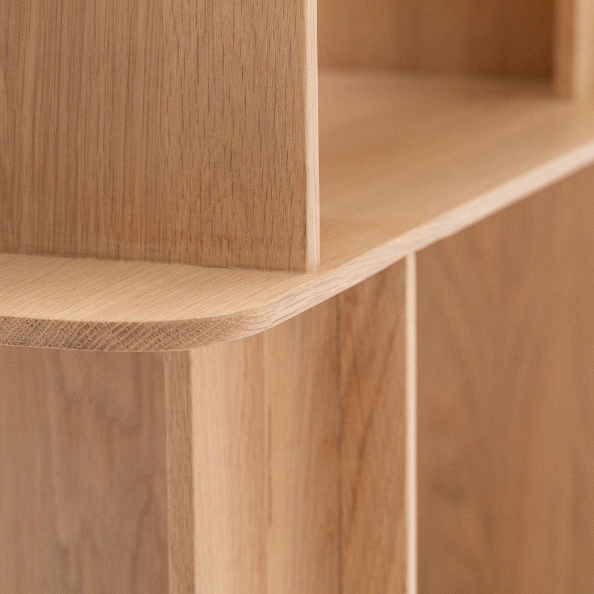 Jaunt Shelf High - Blonde Oak - Shelving Tolv Loom Collection Dubai
