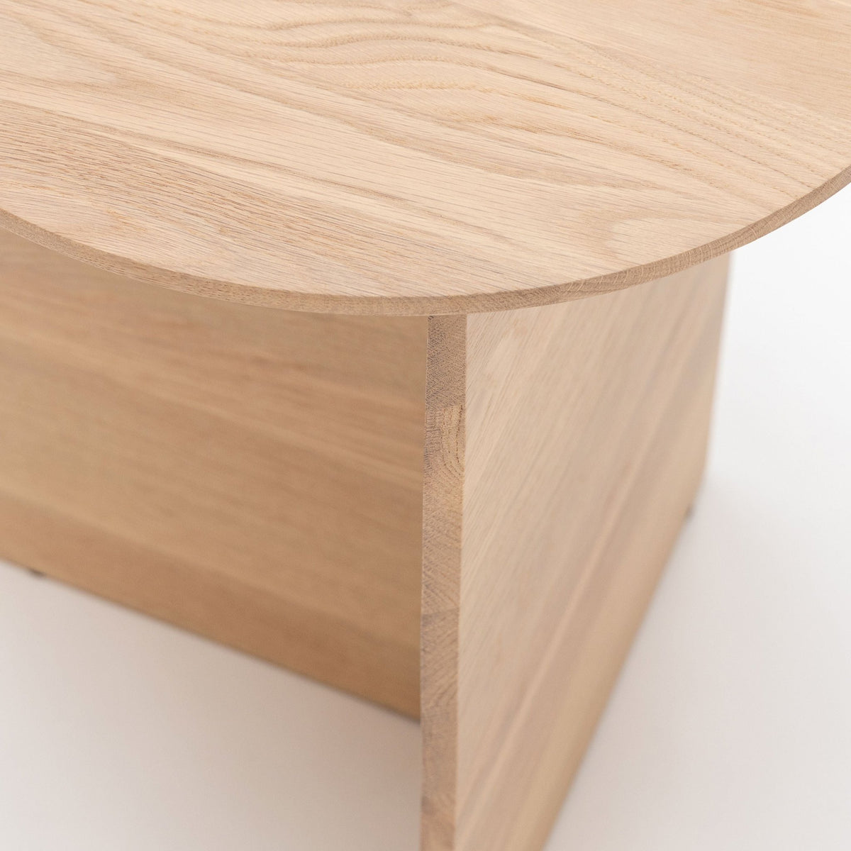 Jaunt Side Table - Blonde Oak - Side Tables Tolv Loom Collection Dubai