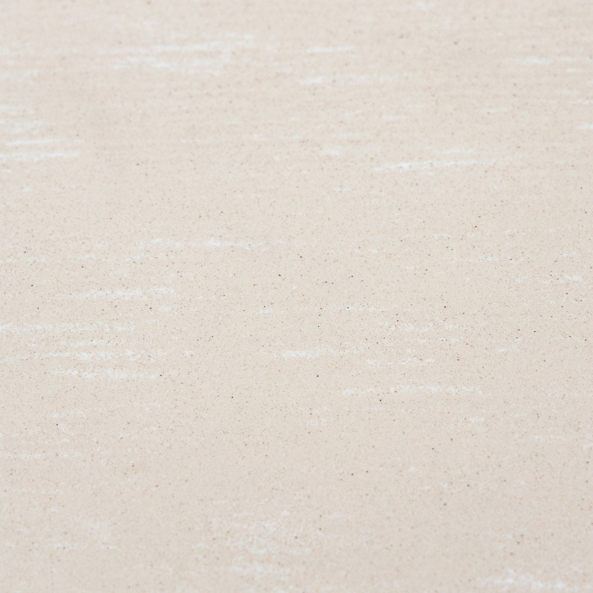 Kaolin Dining Table - Round Dining Tables Loom Collection Loom Collection Dubai