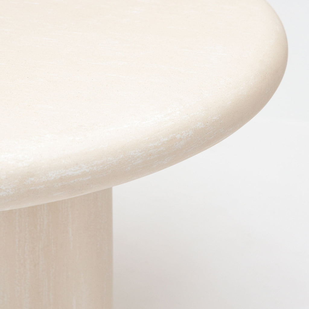 Kaolin Dining Table - Round Dining Tables Loom Collection Loom Collection Dubai