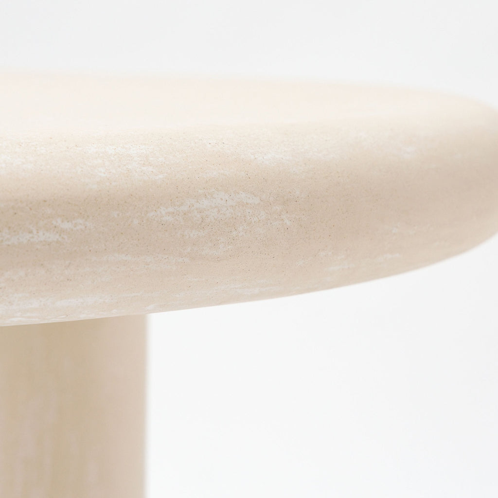 Kaolin Dining Table - Round Dining Tables Loom Collection Loom Collection Dubai