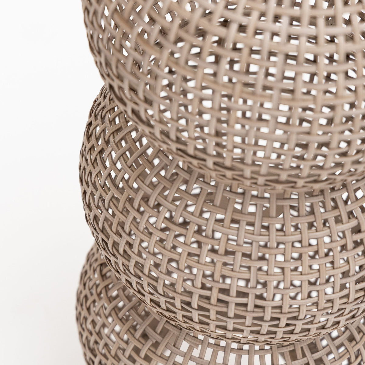 Kosava Lamp - Ceiling Lights Loom Collection Loom Collection Dubai