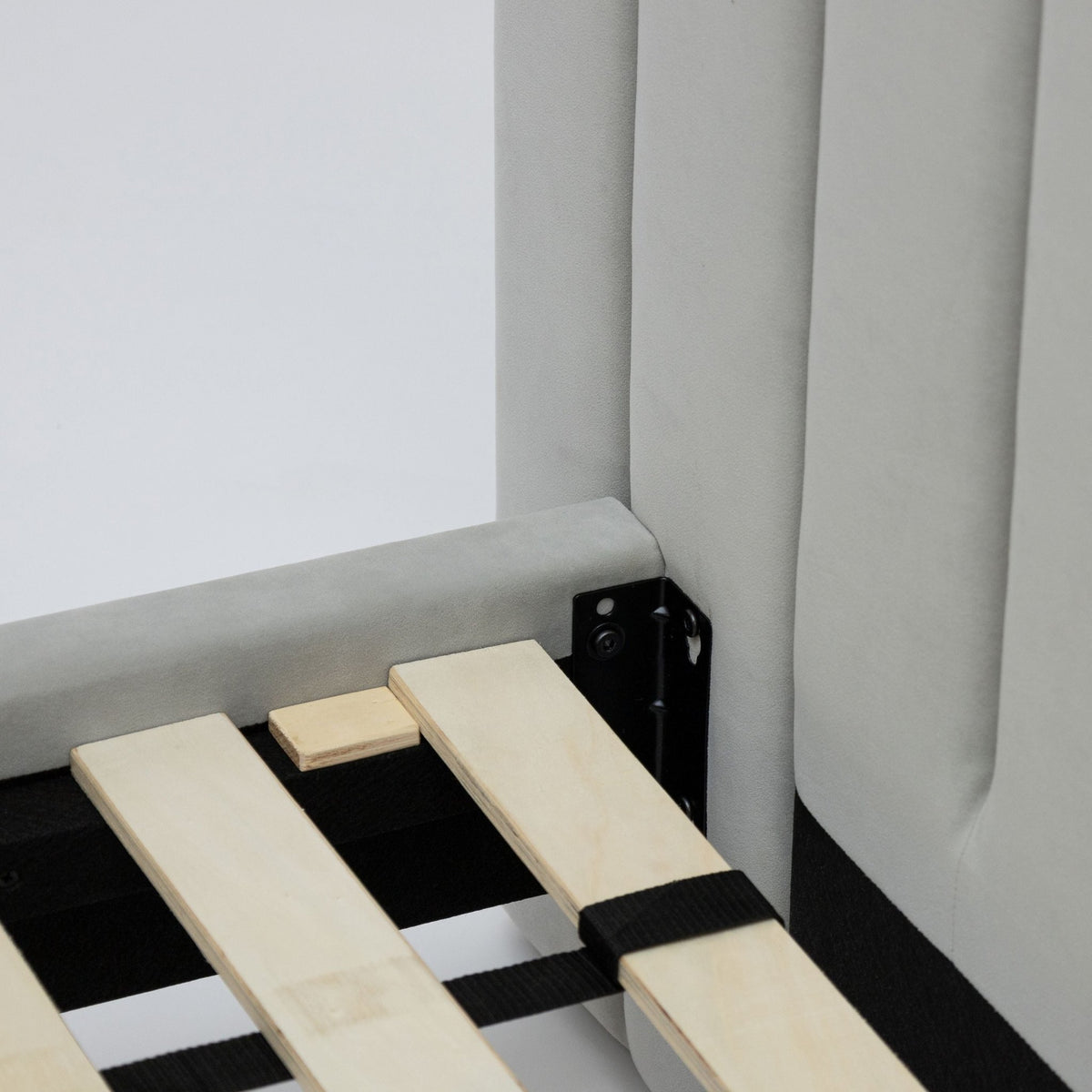 Martina Standard Bed - Silver - Beds Loom Collection Loom Collection Dubai
