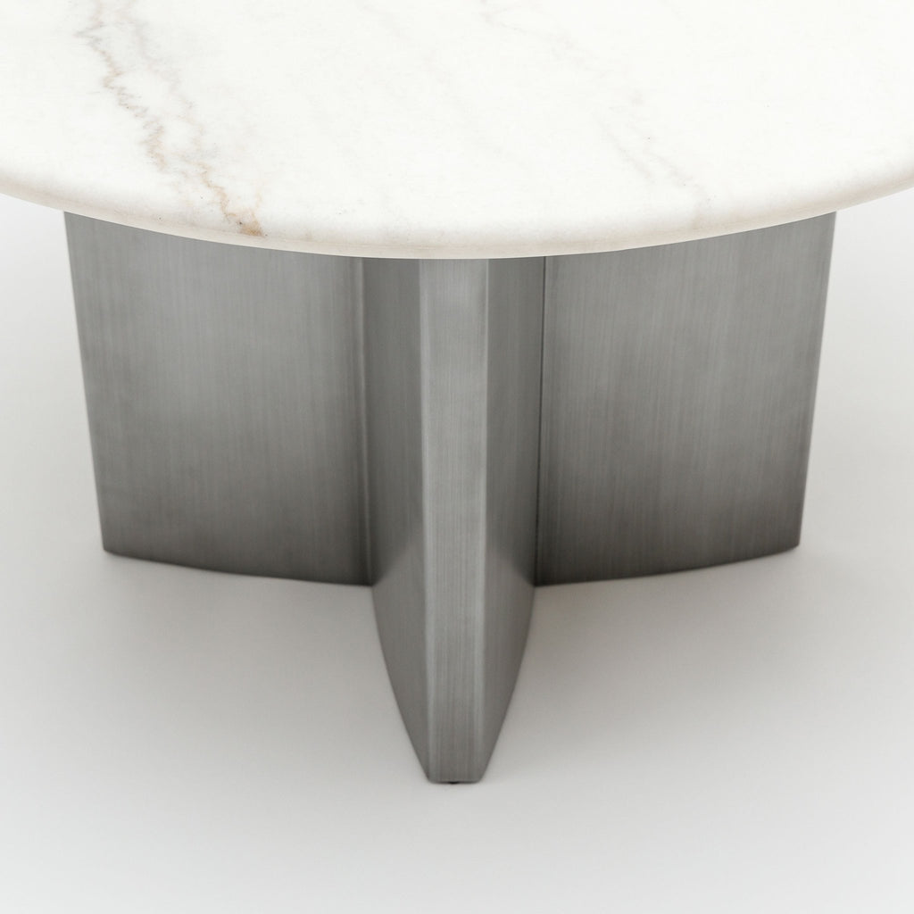 Matera Dining Table - Dining Tables Loom Collection Loom Collection Dubai