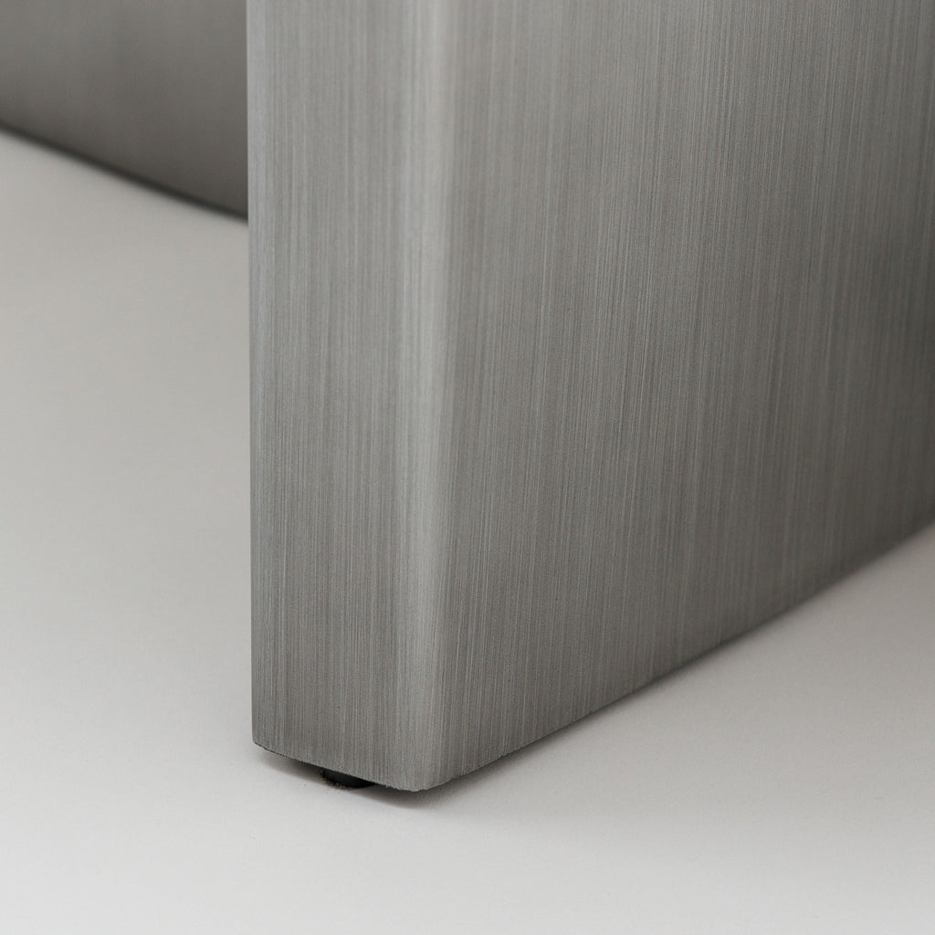 Matera Dining Table - Dining Tables Loom Collection Loom Collection Dubai