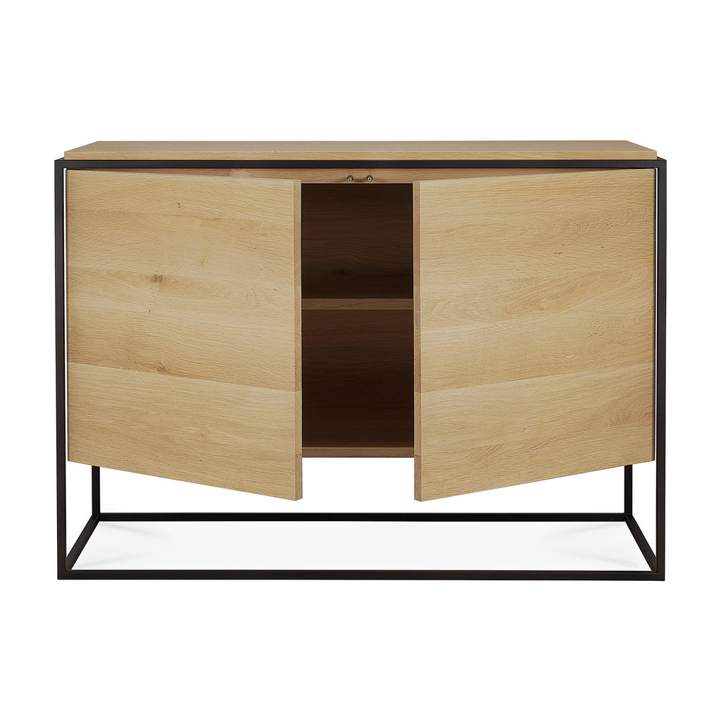 Monolit Sideboard - Oak - 2 Doors - Loom Collection