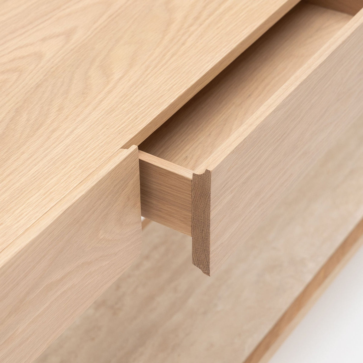 Nell Console - Blonde Oak & Travertine - Tolv Loom Collection Dubai