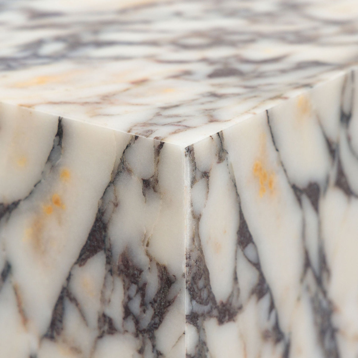 Nuba Cube Side Table - Calacatta Viola - Side Tables Loom Collection Loom Collection Dubai