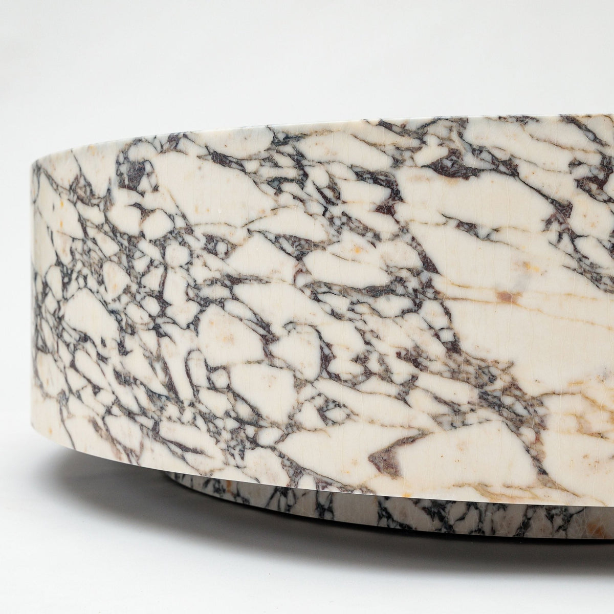 Nuba Round Coffee Table - Calacatta Viola - Coffee Tables Loom Collection Loom Collection Dubai