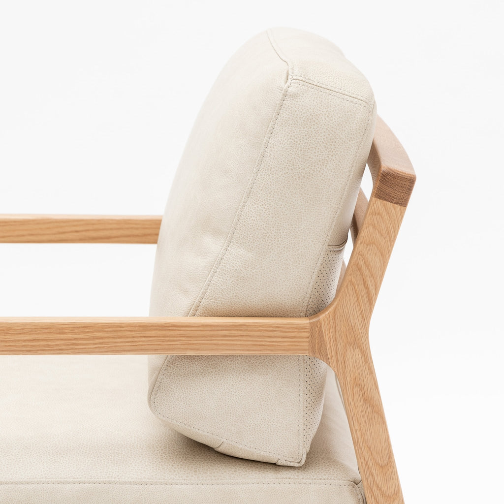 Nysse Armchair - Light Oak & Oatmeal - Loom Collection