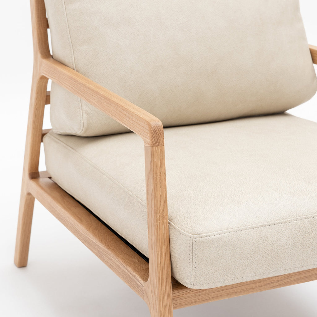 Nysse Armchair - Light Oak & Oatmeal - Loom Collection