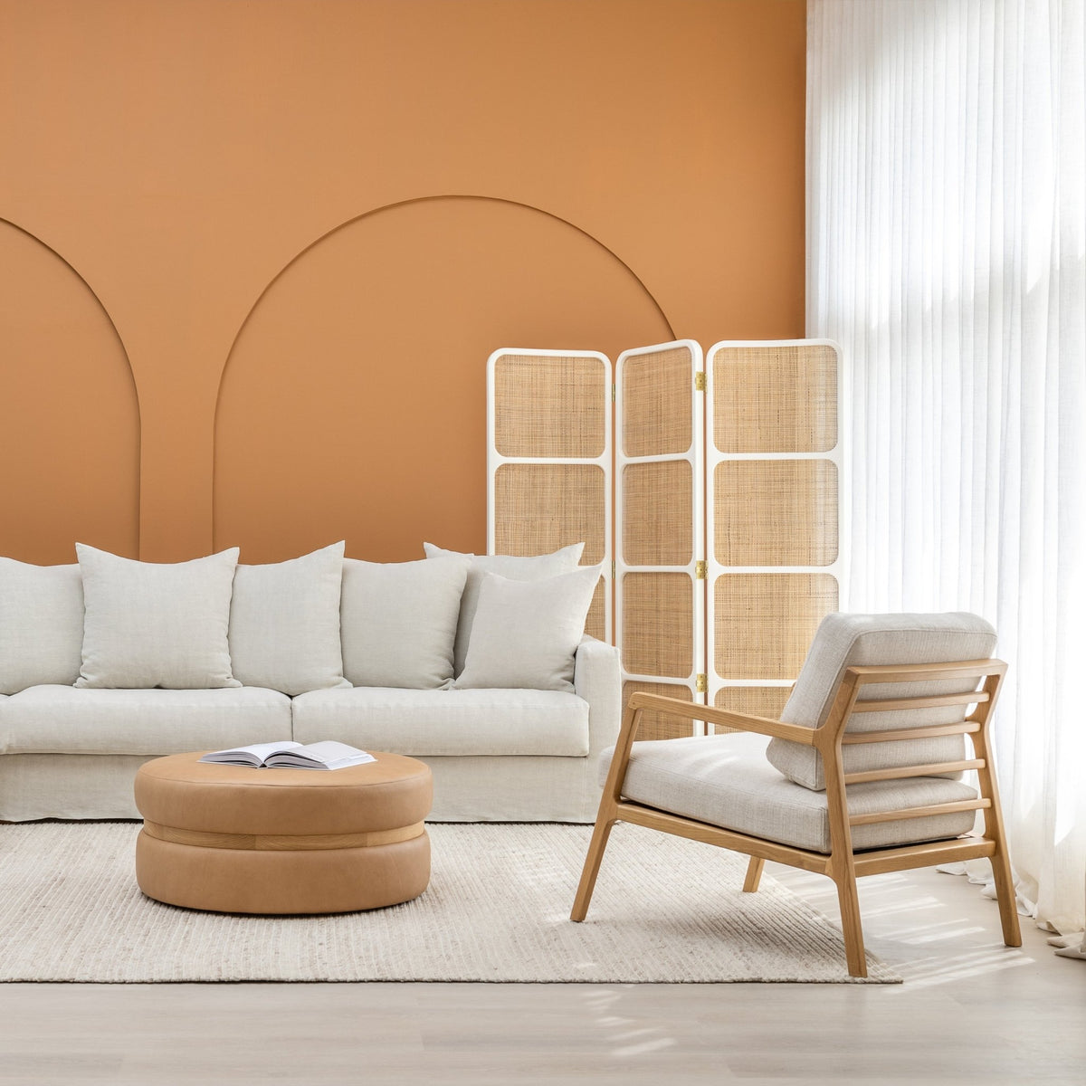 Nysse Armchair - Light Oak & Oatmeal