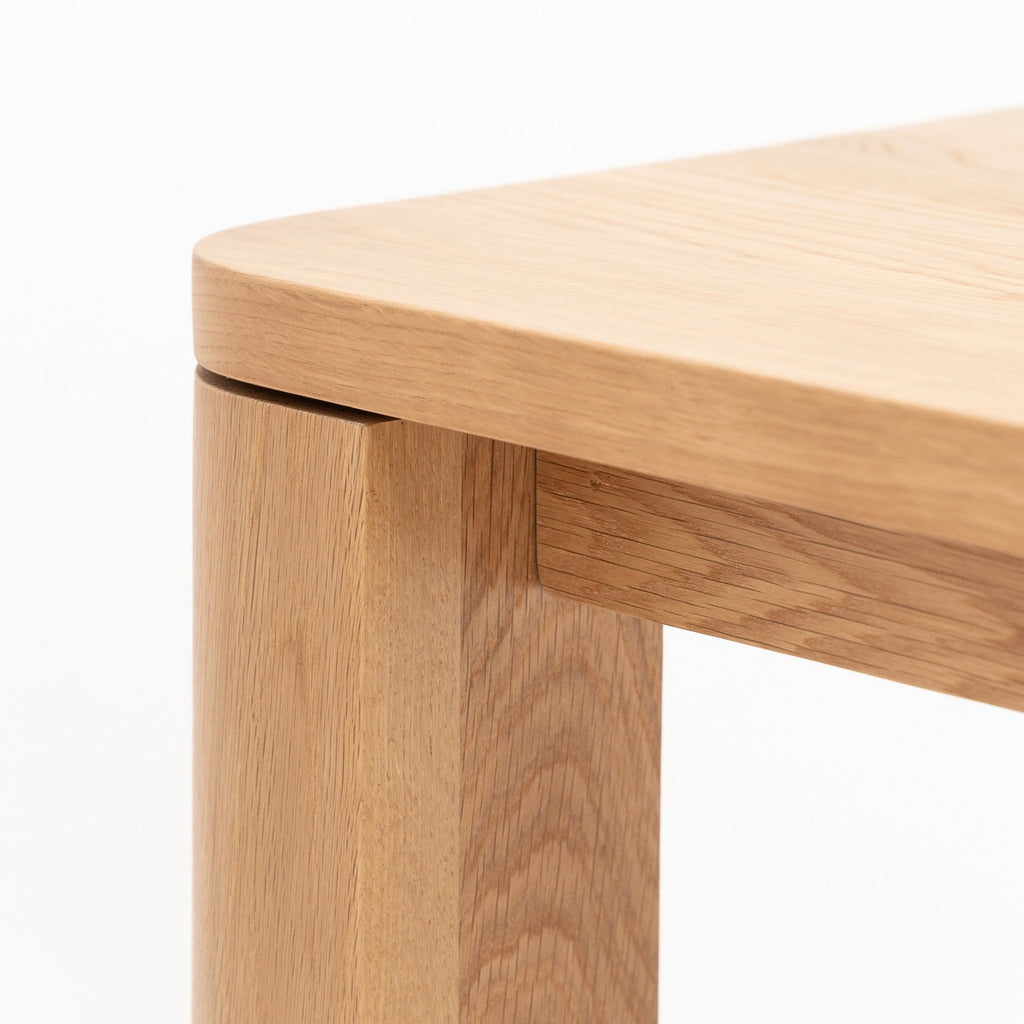 Oli Dining Table - Light Oak - Dining Tables Tolv Loom Collection Dubai