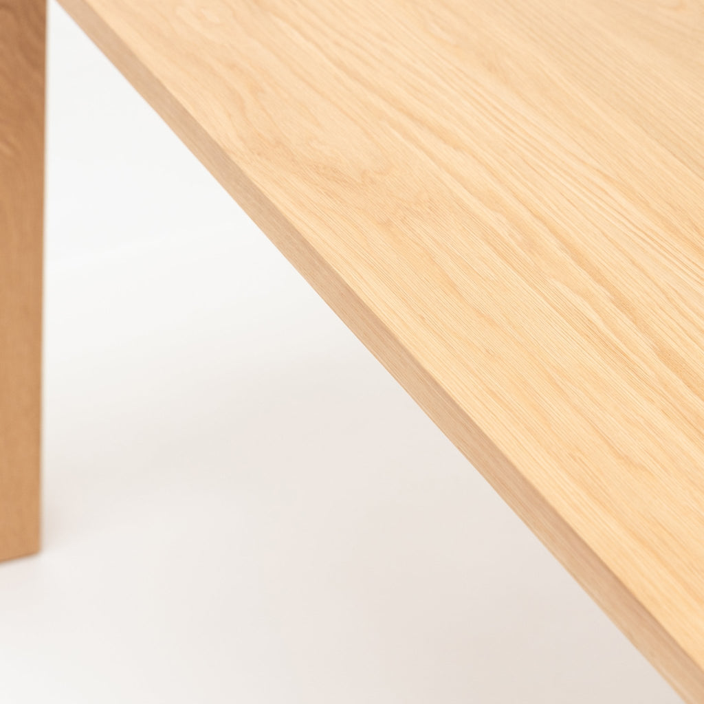 Oli Dining Table - Light Oak - Dining Tables Tolv Loom Collection Dubai