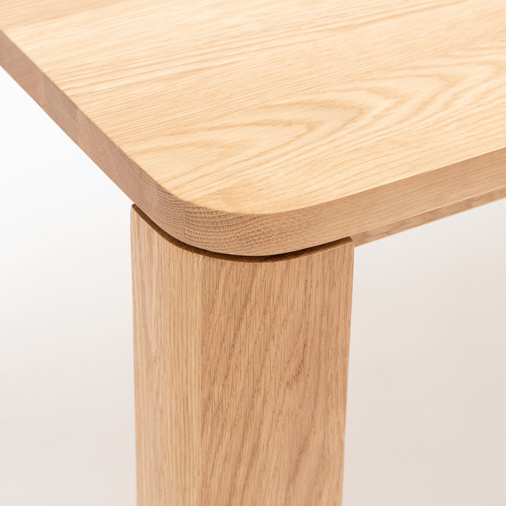 Oli Dining Table - Light Oak - Dining Tables Tolv Loom Collection Dubai