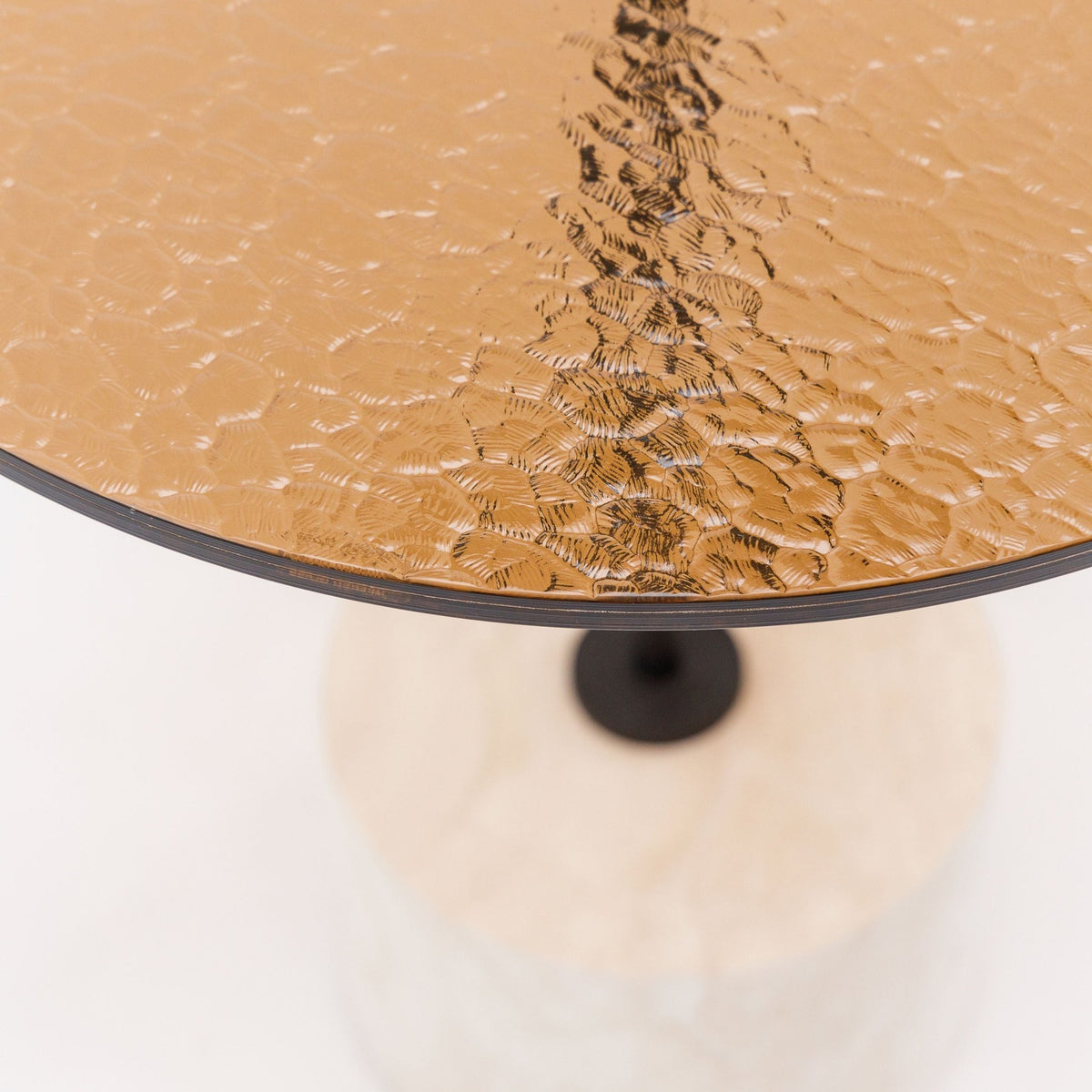 Onda Side Table - Side Tables Loom Collection Loom Collection Dubai