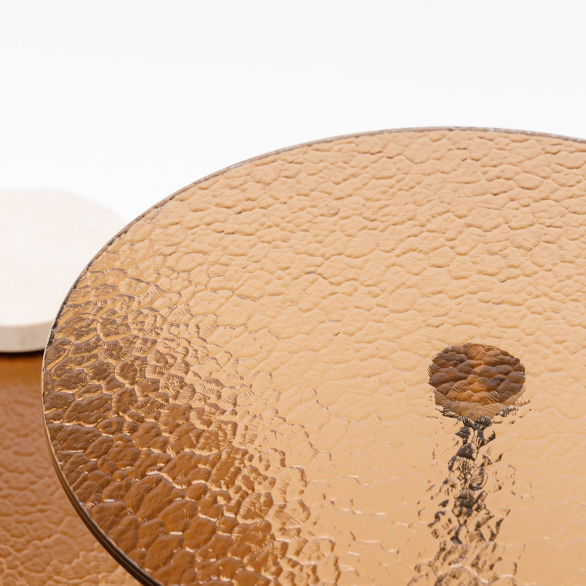 Onda Side Table - Side Tables Loom Collection Loom Collection Dubai