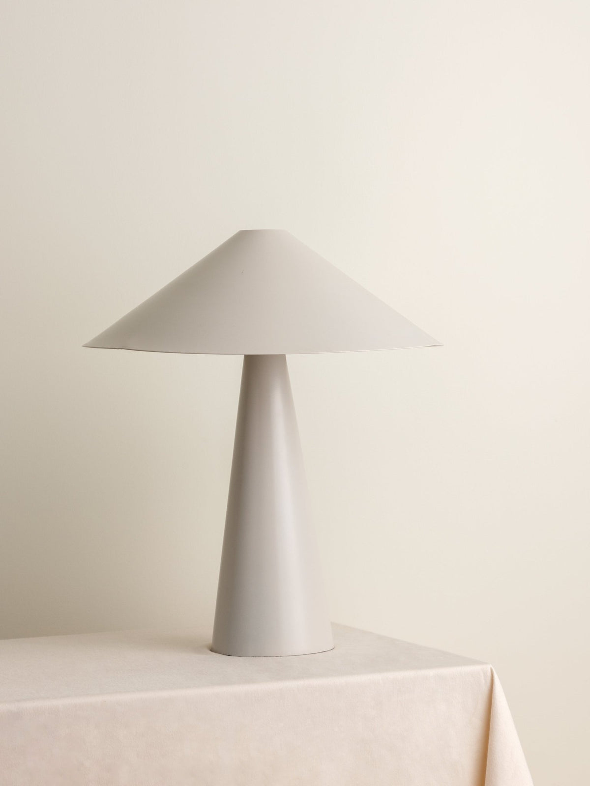 Orta - 1 Light Warm White Table Lamp