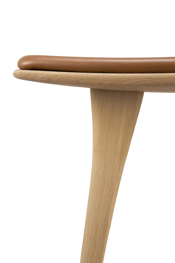 Osso Counter Stool - Varnished Oak - Cognac Leather - Loom Collection