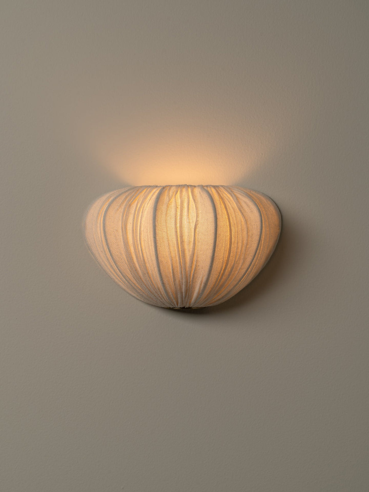 Ostrea Small Wall Light - Lights&Lamps Loom Collection Dubai