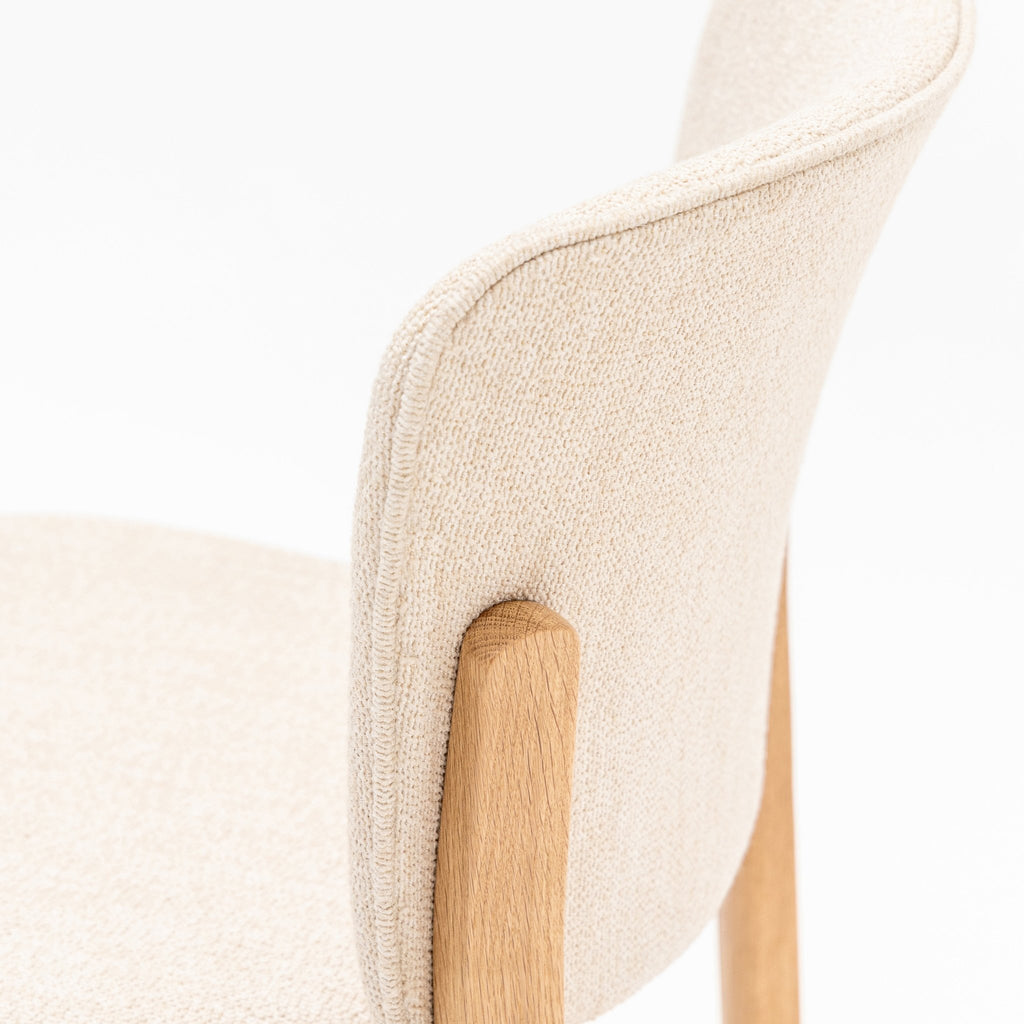 Pinta Chair - Light Oak & Vanilla - Loom Collection