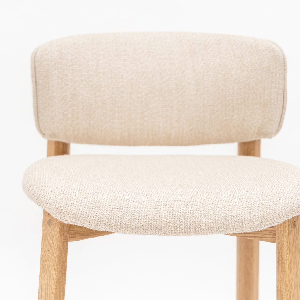 Pinta Counter Chair - Light Oak & Vanilla - Loom Collection