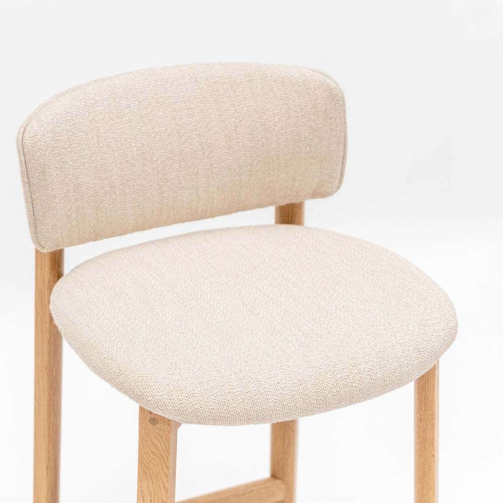 Pinta Counter Chair - Light Oak & Vanilla - Loom Collection