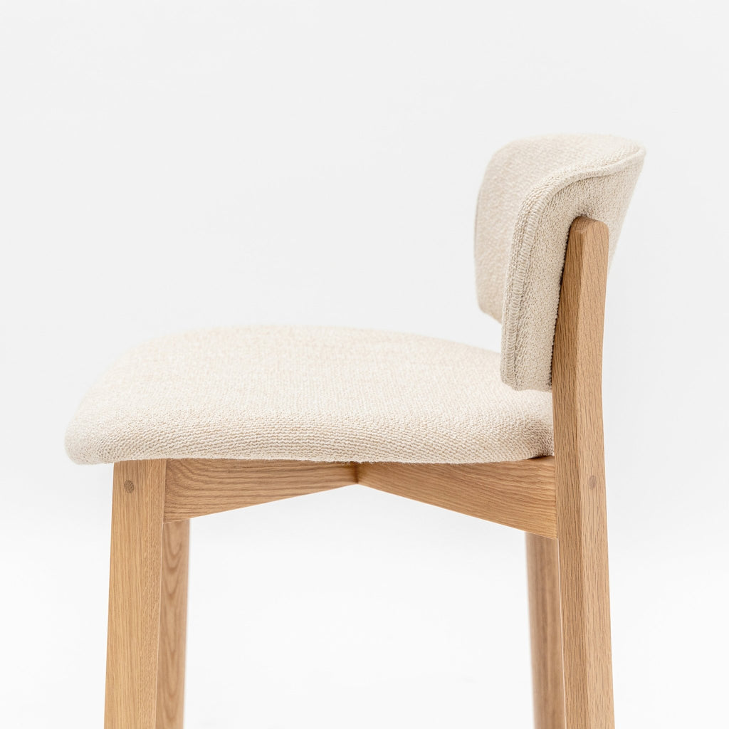 Pinta Counter Chair - Light Oak & Vanilla - Loom Collection