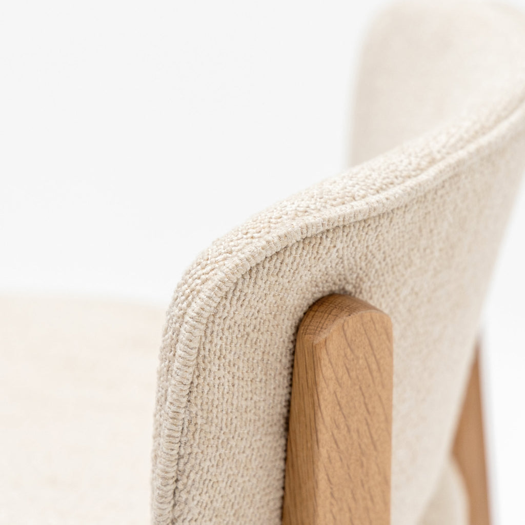 Pinta Counter Chair - Light Oak & Vanilla - Loom Collection