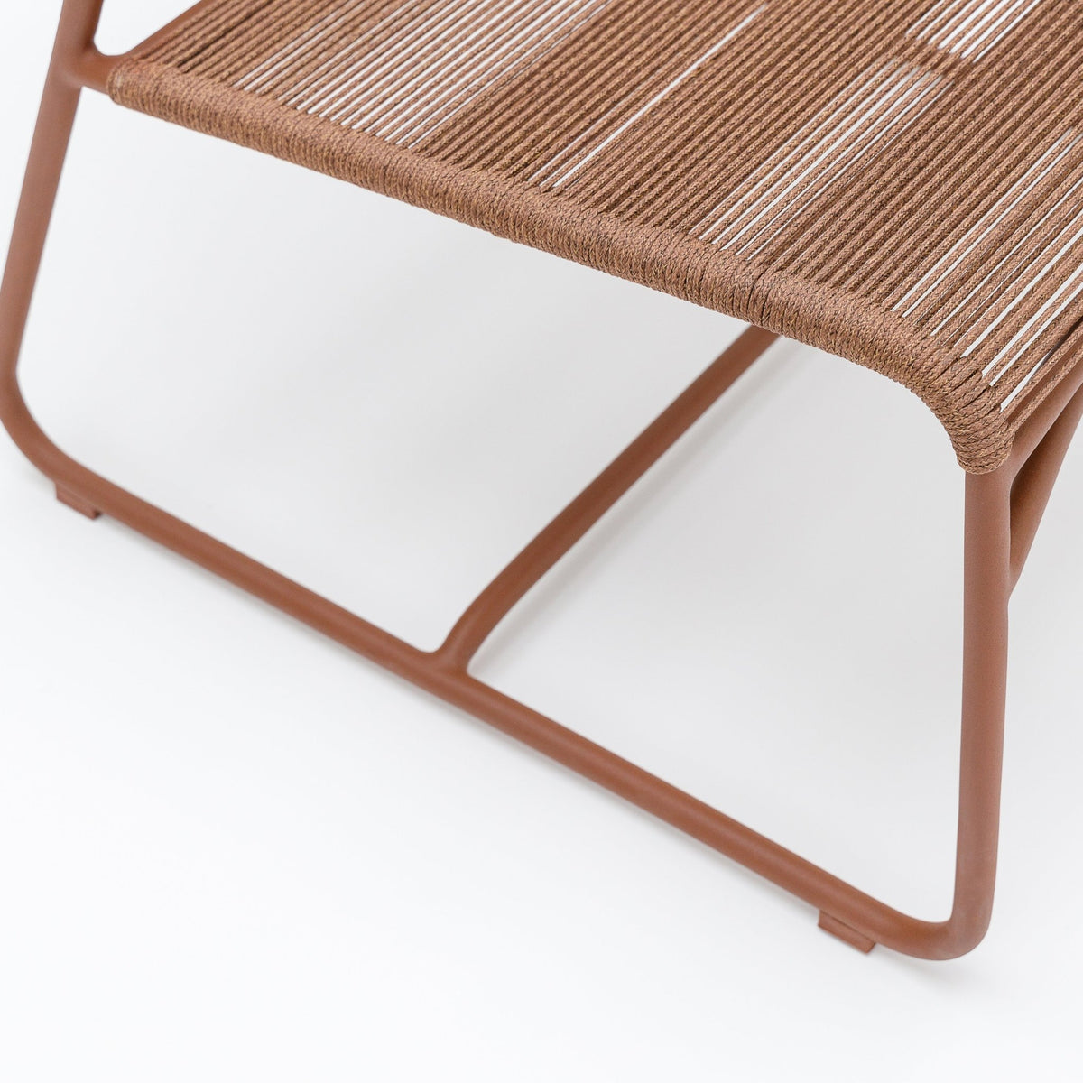 Play Lounge Chair - Brique