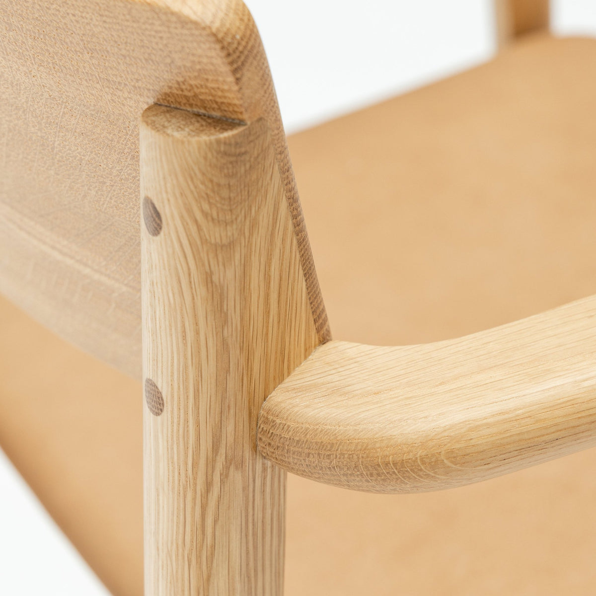 Poise Armchair - Light Oak & Pecan Leather