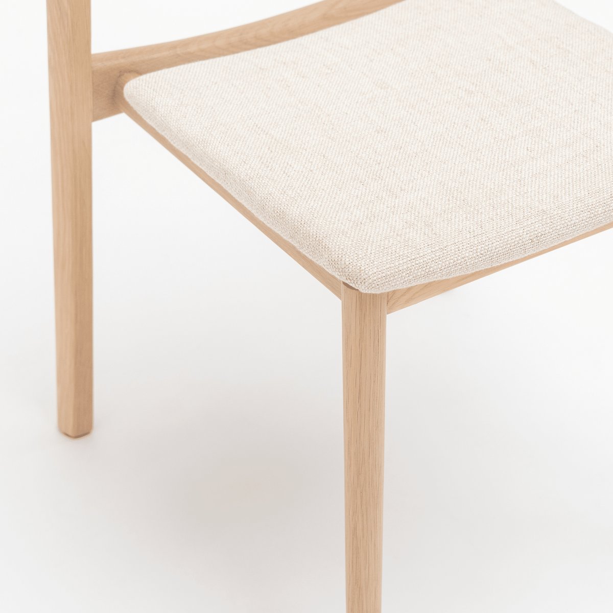 Poise Chair - Blonde Oak & Oatmeal - Dining Chairs Tolv Loom Collection Dubai