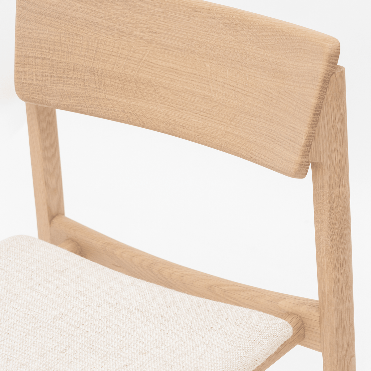 Poise Chair - Blonde Oak & Oatmeal - Dining Chairs Tolv Loom Collection Dubai