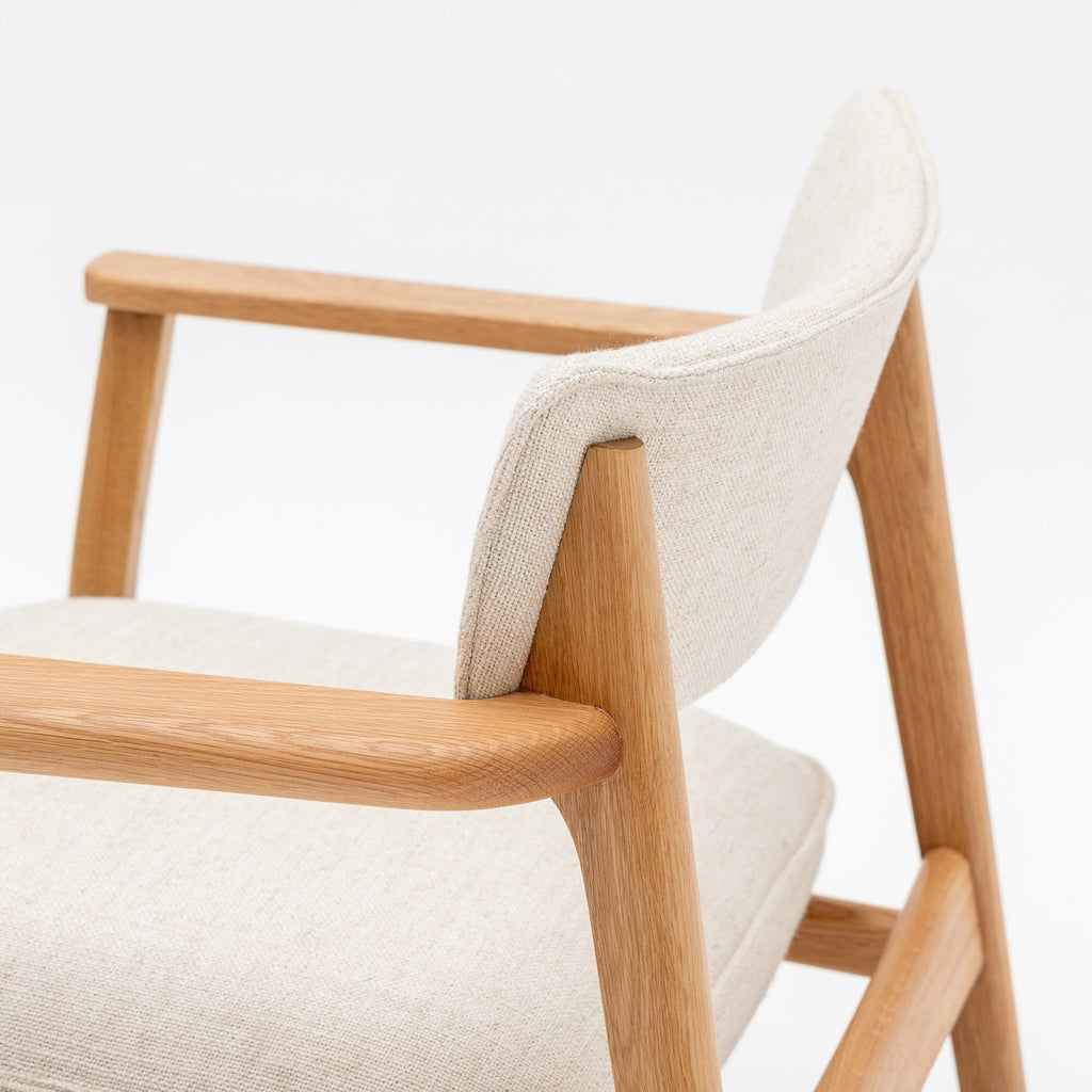 Poise Lounge Chair - Light Oak & Oatmeal - Loom Collection