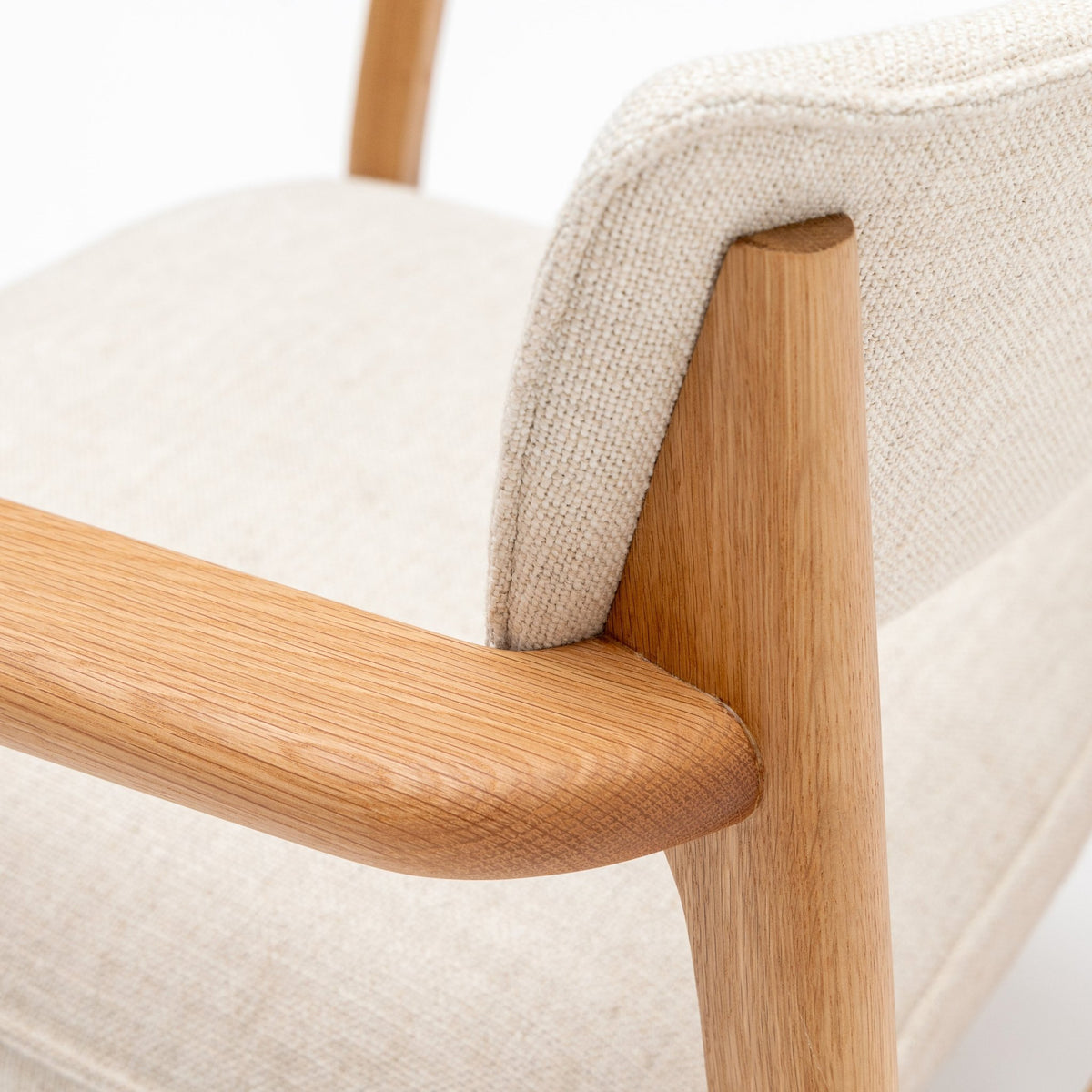Poise Lounge Chair - Light Oak & Oatmeal