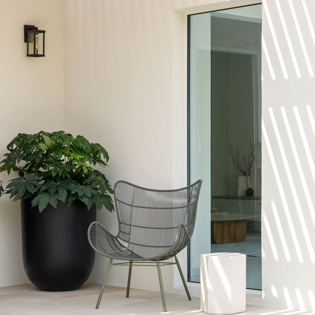 pots for plants dubai Reya Planter - Black