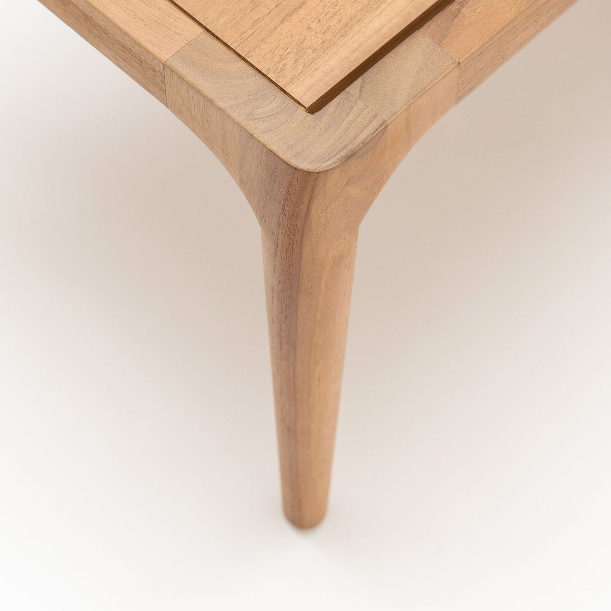 Sable Bench - Benches Loom Collection Loom Collection Dubai